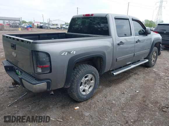 2007 Chevrolet Silverado 1500 LTZ with VIN 2GCEK13M471660691, listed as a IAAI auction lot 42152051 with 210,906 mi miles. Bid and sale history available at carsss.com. Image 4.