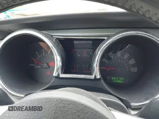 2006 Ford Mustang Standard с VIN 1ZVHT84N765220050, выставлен на аукционе IAAI как лот 42231993 с пробегом 123 880 миль миль и . История ставок и продаж доступна на DreamBid. Изображение 7.