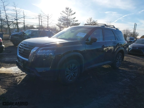 2024 Nissan Pathfinder SV with VIN 5N1DR3BC9RC267290, listed as a IAAI auction lot 41577880 with 4,192 mi miles. Bid and sale history available at carsss.com. Image 17.