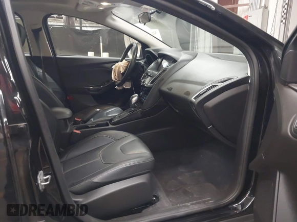2017 Ford Focus Titanium with VIN 1FADP3N24HL272396, listed as a IAAI auction lot 41852208 with 92,945 mi miles and . Bid and sale history available at carsss.com. Image 5.