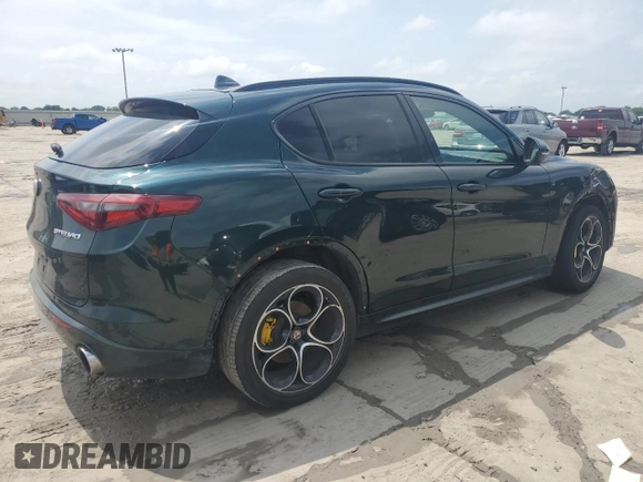 2020 Alfa Romeo Stelvio Ti z VIN ZASPAKBN9L7C76051, wystawiony jako Copart lot #46077985 z przebiegiem 61 261 mil mil oraz Szkoda całkowita • Salvage title. Historia ofert i sprzedaży dostępna na DreamBid. Obrazek 3.