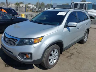 2013 Kia Sorento LX with VIN 5XYKT4A6XDG356336, listed as a IAAI auction lot 42503679 with 236,752 mi miles and . Bid and sale history available at DreamBid. Image 20.
