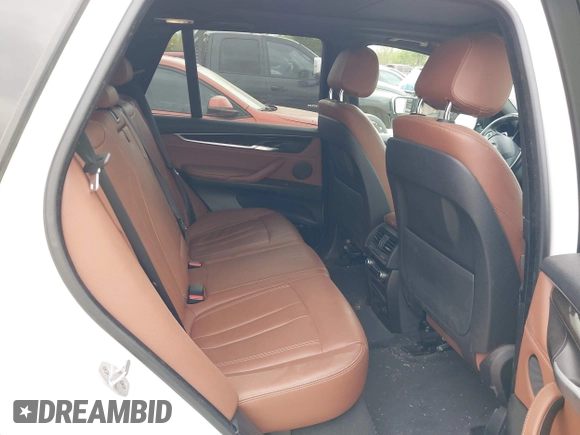 2018 BMW X5 xDrive35i with VIN 5UXKR0C51J0X91452, listed as a IAAI auction lot 41886539 with 39,521 mi miles. Bid and sale history available at carsss.com. Image 8.