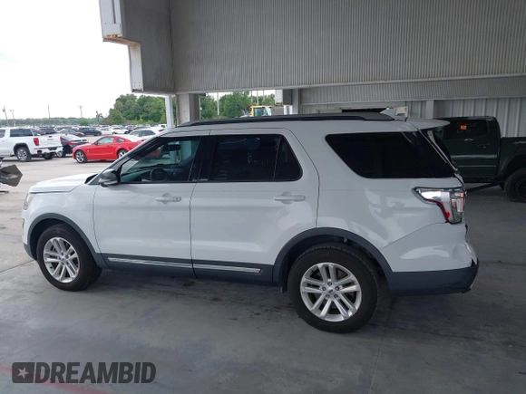 2017 Ford Explorer XLT с VIN 1FM5K7DHXHGB38068, выставлен на аукционе IAAI как лот 42720237 с пробегом 107 155 миль миль и . История ставок и продаж доступна на DreamBid. Изображение 14.