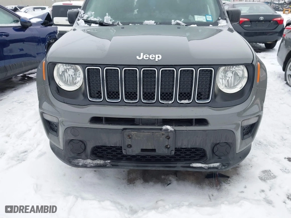 2019 Jeep Renegade Sport with VIN ZACNJBABXKPK60642, listed as a IAAI auction lot 41452809 with 104,131 mi miles. Bid and sale history available at carsss.com. Image 12.