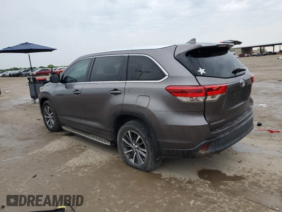 2018 Toyota Highlander SE with VIN 5TDKZRFH1JS545249, listed as a Copart auction lot 55875935 with 107,601 mi miles and Salvage title. Bid and sale history available at DreamBid. Image 2.