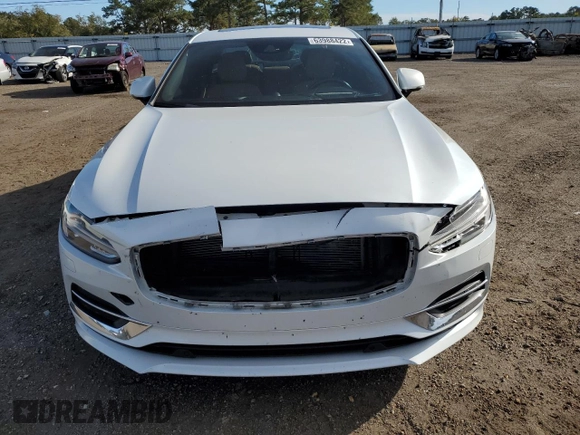 2017 Volvo S90 Inscription with VIN YV1A22ML7H1001726, listed as a Copart auction lot 44503433 with 95,559 mi miles. Bid and sale history available at carsss.com. Image 7.