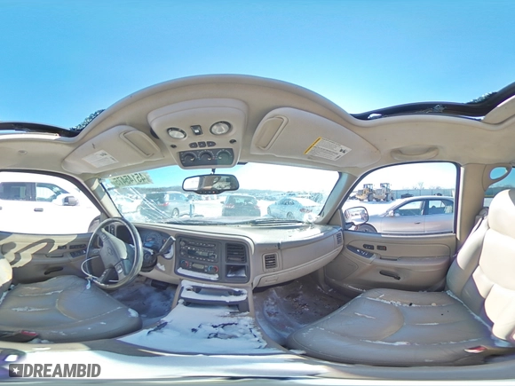 2004 Chevrolet Tahoe LT with VIN 1GNEK13Z34R242614, listed as a Copart auction lot 45145475 with 281,966 mi miles and Salvage Title. Bid and sale history available at carsss.com. Image 14.