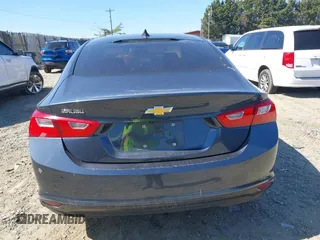 2019 Chevrolet Malibu LS z VIN 1G1ZB5ST3KF191816, wystawiony jako IAAI lot #41890238 z przebiegiem 88 362 mil mil oraz . Historia ofert i sprzedaży dostępna na DreamBid. Obrazek 16.