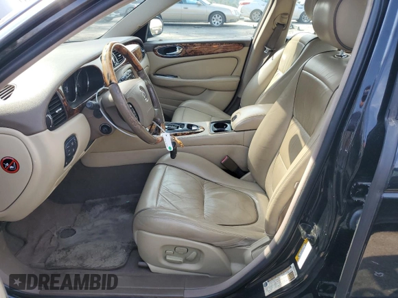 2005 Jaguar XJ Vanden Plas with VIN SAJWA82C55SG43618, listed as a Copart auction lot 47848515 with 237,224 mi miles and Salvage Title. Bid and sale history available at carsss.com. Image 7.