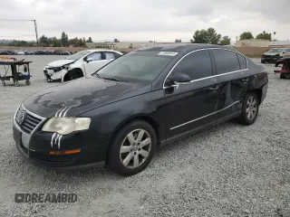 2008 Volkswagen Passat Turbo z VIN WVWJK73C58P031048, wystawiony jako Copart lot #72563814 z przebiegiem 175 435 mil mil oraz Szkoda całkowita • Salvage title. Historia ofert i sprzedaży dostępna na DreamBid. Obrazek 1.