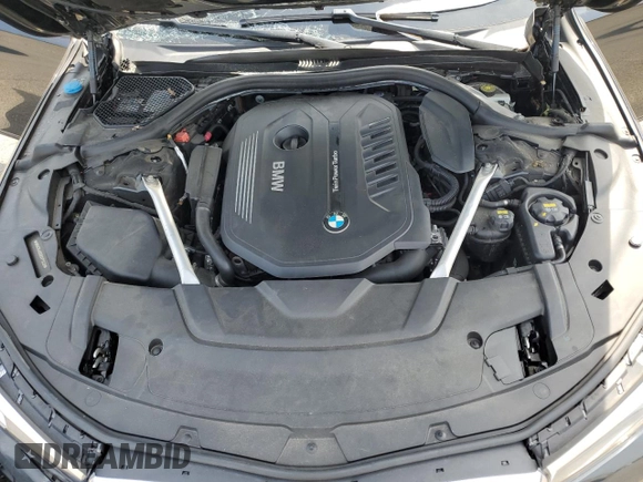 2019 BMW 7 Series 740i xDrive z VIN WBA7E4C56KGV71028, wystawiony jako Copart lot #76860474 z przebiegiem 66 657 mil mil oraz Nie do naprawy • Non repairable. Historia ofert i sprzedaży dostępna na DreamBid. Obrazek 12.