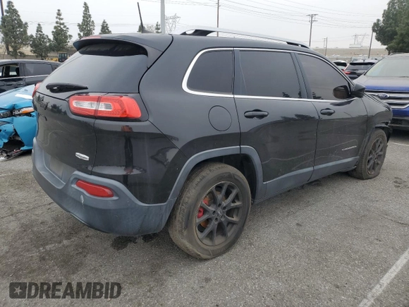2016 Jeep Cherokee Latitude with VIN 1C4PJLCB7GW128303, listed as a Copart auction lot 53908255 with 104,098 mi miles and Clean title. Bid and sale history available at DreamBid. Image 3.