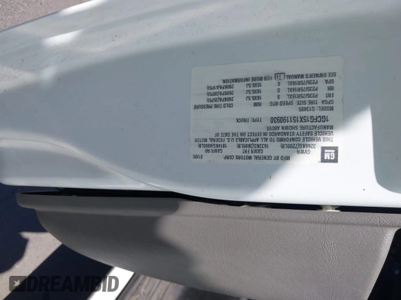 2005 Chevrolet Express Cargo with VIN 1GCFG15X151190930, listed as a IAAI auction lot 40196270 with Not provided miles and . Bid and sale history available at DreamBid. Image 9.