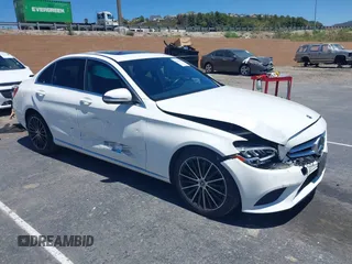 2019 Mercedes-Benz C 300 with VIN 55SWF8DB4KU294346, listed as a IAAI auction lot 42215950 with 81,881 mi miles and . Bid and sale history available at DreamBid. Image 1.