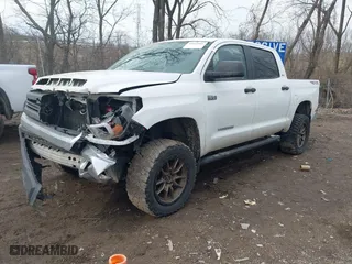 2014 Toyota Tundra 4WD Truck SR5 with VIN 5TFDW5F11EX383460, listed as a IAAI auction lot 41675181 with 148,115 mi miles. Bid and sale history available at carsss.com. Image 17.