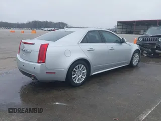 2010 Cadillac CTS Luxury with VIN 1G6DE5EG3A0109238, listed as a IAAI auction lot 42003762 with 178,749 mi miles and . Bid and sale history available at carsss.com. Image 4.