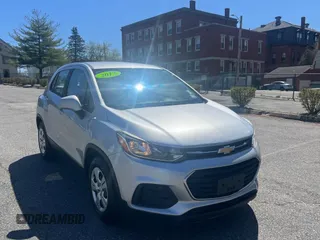 2017 Chevrolet Trax LS with VIN KL7CJKSB1HB057485, listed as a Copart auction lot 55684685 with 117,445 mi miles and Clean Title. Bid and sale history available at carsss.com. Image 1.
