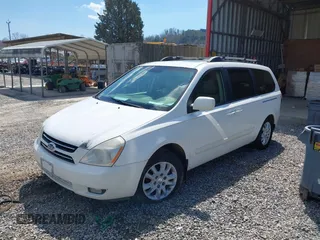 2006 Kia Sedona LX with VIN KNDMB233666102499, listed as a IAAI auction lot 41811574 with Not Provided miles. Bid and sale history available at carsss.com. Image 2.