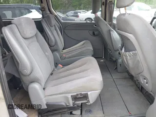 2006 Chrysler Town & Country Touring with VIN 2A4GP54L46R859144, listed as a IAAI auction lot 42037427 with 265,354 mi miles and . Bid and sale history available at DreamBid. Image 8.