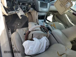 2004 Toyota Solara SE z VIN 4T1CA30P24U009415, wystawiony jako Copart lot #51356725 z przebiegiem Nie podano mil oraz Nie do naprawy • Non repairable. Historia ofert i sprzedaży dostępna na DreamBid. Obrazek 8.