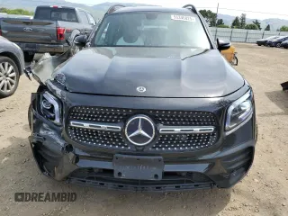 2023 Mercedes-Benz GLB 250 z VIN W1N4M4HBXPW288676, wystawiony jako Copart lot #55346025 z przebiegiem 14 303 mil mil oraz Szkoda całkowita • Salvage title. Historia ofert i sprzedaży dostępna na DreamBid. Obrazek 5.