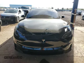 2022 Tesla Model S z VIN 5YJSA1E51NF474743, wystawiony jako Copart lot #87316374 z przebiegiem Nie podano mil oraz Szkoda całkowita • Salvage title. Historia ofert i sprzedaży dostępna na DreamBid. Obrazek 5.