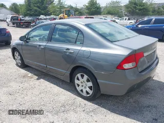 2009 Honda Civic LX z VIN 2HGFA16559H532757, wystawiony jako IAAI lot #42297815 z przebiegiem 205 197 mil mil oraz . Historia ofert i sprzedaży dostępna na DreamBid. Obrazek 3.