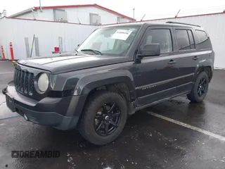 2011 Jeep Patriot Latitude with VIN 1J4NT1GA6BD114558, listed as a IAAI auction lot 41480698 with 199,006 mi miles and . Bid and sale history available at DreamBid. Image 20.