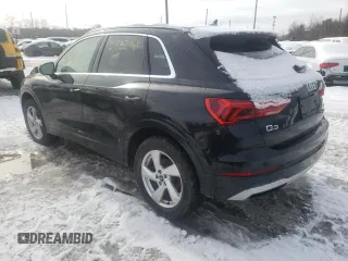 2022 Audi Q3 Premium with VIN WA1AUCF34N1001093, listed as a Copart auction lot 42963393 with 21,932 mi miles. Bid and sale history available at carsss.com. Image 2.
