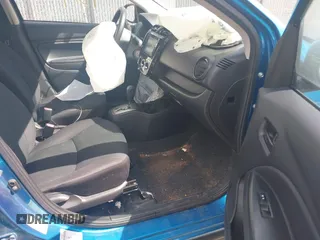 2019 Mitsubishi Mirage ES z VIN ML32F3FJ7KHF15323, wystawiony jako IAAI lot #42307317 z przebiegiem 58 623 mil mil oraz . Historia ofert i sprzedaży dostępna na DreamBid. Obrazek 5.