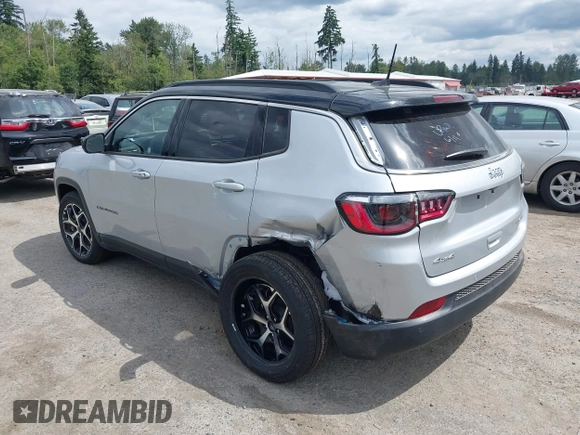 2025 Jeep Compass Limited with VIN 3C4NJDCNXST579277, listed as a IAAI auction lot 42544071 with 182 mi miles and . Bid and sale history available at DreamBid. Image 3.