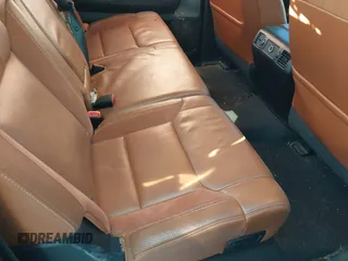 2016 Toyota Tundra Platinum z VIN 5TFGW5F13GX203962, wystawiony jako IAAI lot #41808245 z przebiegiem 179 511 mil mil oraz . Historia ofert i sprzedaży dostępna na DreamBid. Obrazek 8.
