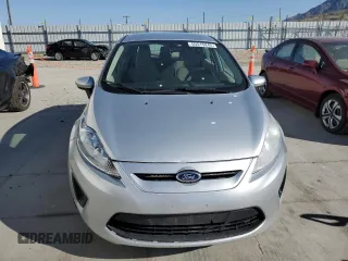 2013 Ford Fiesta S с VIN 3FADP4TJ9DM226913, выставлен на аукционе Copart как лот 55515245 с пробегом 107 947 миль миль и Списание • Salvage title. История ставок и продаж доступна на DreamBid. Изображение 5.