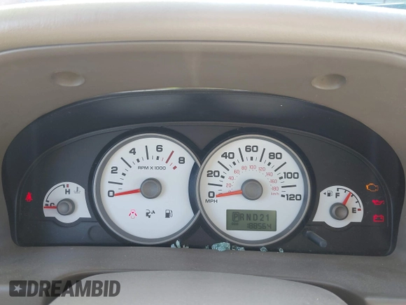 2006 Ford Escape XLT with VIN 1FMYU03106KB20126, listed as a IAAI auction lot 42565637 with 188,564 mi miles and . Bid and sale history available at DreamBid. Image 7.