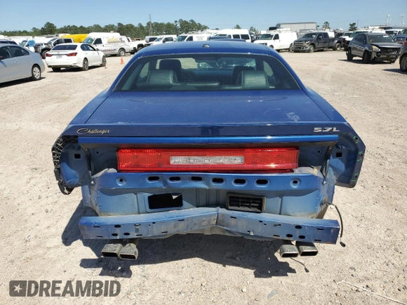 2010 Dodge Challenger R/T Classic z VIN 2B3CJ5DT0AH120875, wystawiony jako Copart lot #52179795 z przebiegiem 127 144 mil mil oraz Szkoda całkowita • Salvage title. Historia ofert i sprzedaży dostępna na DreamBid. Obrazek 6.