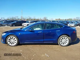 2017 Tesla Model S 100D with VIN 5YJSA1E20HF229362, listed as a IAAI auction lot 41698083 with 75,737 mi miles. Bid and sale history available at carsss.com. Image 14.
