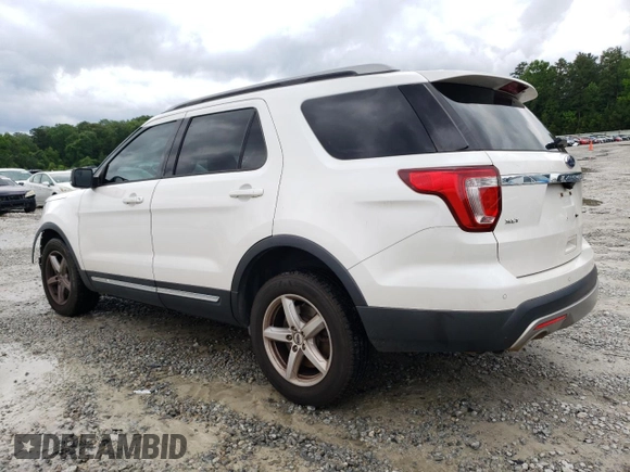 2017 Ford Explorer XLT с VIN 1FM5K8D83HGD51689, выставлен на аукционе Copart как лот 60142845 с пробегом 131 479 миль миль и Списание • Salvage title. История ставок и продаж доступна на DreamBid. Изображение 2.