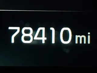 2020 Kia Niro EV EX Premium with VIN KNDCE3LG3L5073735, listed as a IAAI auction lot 41430593 with 78,410 mi miles. Bid and sale history available at carsss.com. Image 7.