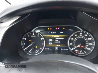 2016 Nissan Murano Platinum with VIN 5N1AZ2MG5GN122911, listed as a IAAI auction lot 41079292 with 119,431 mi miles and . Bid and sale history available at DreamBid. Image 7.