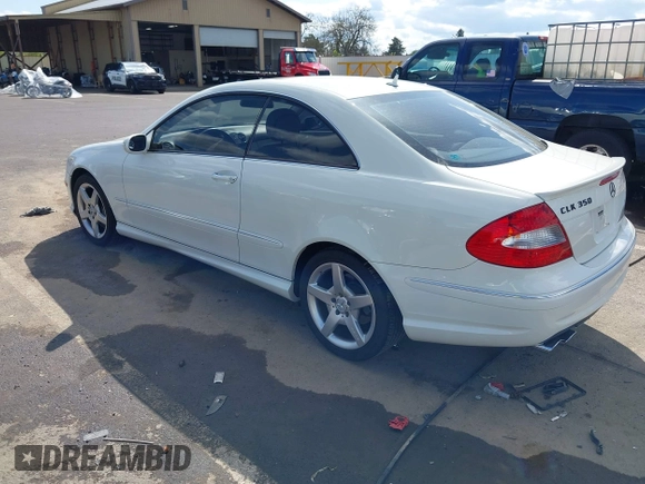 2008 Mercedes-Benz CLK 350 with VIN WDBTJ56H68F245431, listed as a IAAI auction lot 42085771 with 38,540 mi miles and . Bid and sale history available at DreamBid. Image 3.