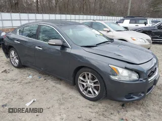 2011 Nissan Maxima 3.5 SV with VIN 1N4AA5AP7BC811375, listed as a IAAI auction lot 38515413 with 190,932 mi miles. Bid and sale history available at carsss.com. Image 1.