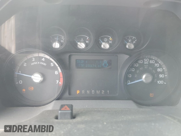 2012 Ford F-250 XL с VIN 1FTBF2A6XCEA41944, выставлен на аукционе Copart как лот 59588615 с пробегом 238 614 миль миль и Чистый • Clean title. История ставок и продаж доступна на DreamBid. Изображение 9.
