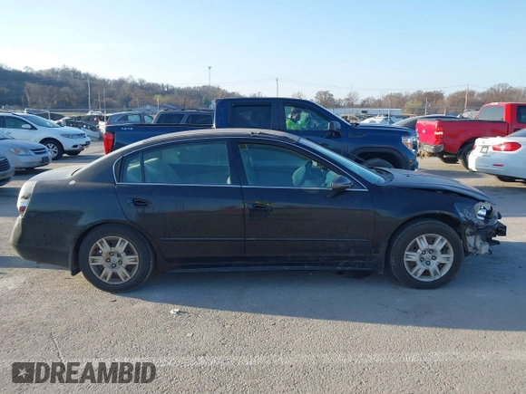 2005 Nissan Altima 2.5 S with VIN 1N4AL11DX5N496959, listed as a IAAI auction lot 41801631 with 190,433 mi miles. Bid and sale history available at carsss.com. Image 14.