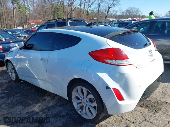 2013 Hyundai Veloster w/Black Int with VIN KMHTC6AD5DU116443, listed as a IAAI auction lot 41635858 with 170,173 mi miles and . Bid and sale history available at DreamBid. Image 14.