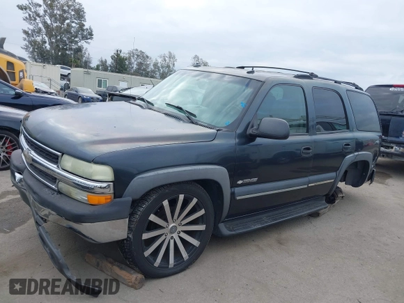 2003 Chevrolet Tahoe LS with VIN 1GNEC13T73R297770, listed as a IAAI auction lot 42071895 with 215,848 mi miles. Bid and sale history available at carsss.com. Image 15.