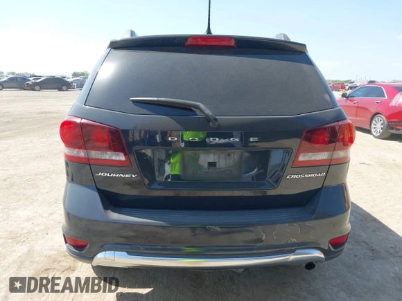 2018 Dodge Journey Crossroad z VIN 3C4PDCGB4JT327792, wystawiony jako IAAI lot #42012960 z przebiegiem 121 736 mil mil oraz . Historia ofert i sprzedaży dostępna na DreamBid. Obrazek 17.