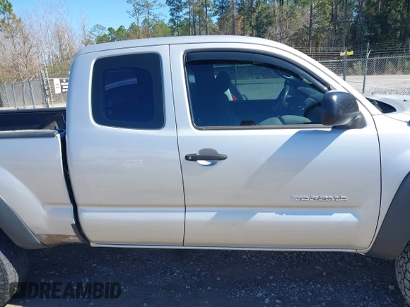 2008 Toyota Tacoma with VIN 5TEUU42NX8Z505724, listed as a IAAI auction lot 41635356 with 179,140 mi miles and . Bid and sale history available at DreamBid. Image 14.
