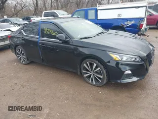 2020 Nissan Altima 2.5 SR with VIN 1N4BL4CV4LC226968, listed as a IAAI auction lot 41705622 with 52,182 mi miles. Bid and sale history available at carsss.com. Image 1.