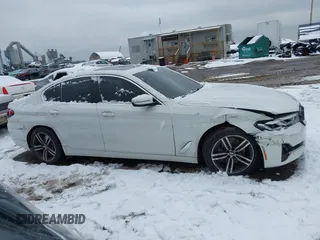 2021 BMW 5 Series 540i xDrive with VIN WBA73BJ06MWX35226, listed as a IAAI auction lot 41534763 with 30,816 mi miles and . Bid and sale history available at DreamBid. Image 13.